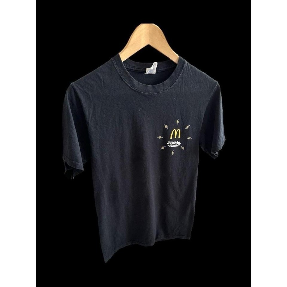 McDonald's J Balvin "Familia" Promo Music Rap Tee Logo Men's Size Small‎